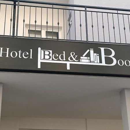 Hotel Bed&Book Rimini Exterior foto