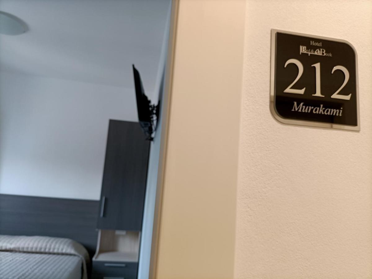 Hotel Bed&Book Rimini Exterior foto