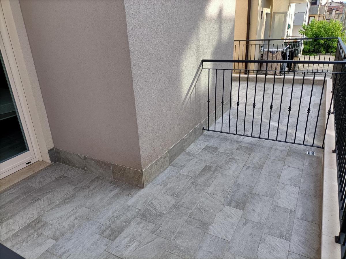 Hotel Bed&Book Rimini Exterior foto